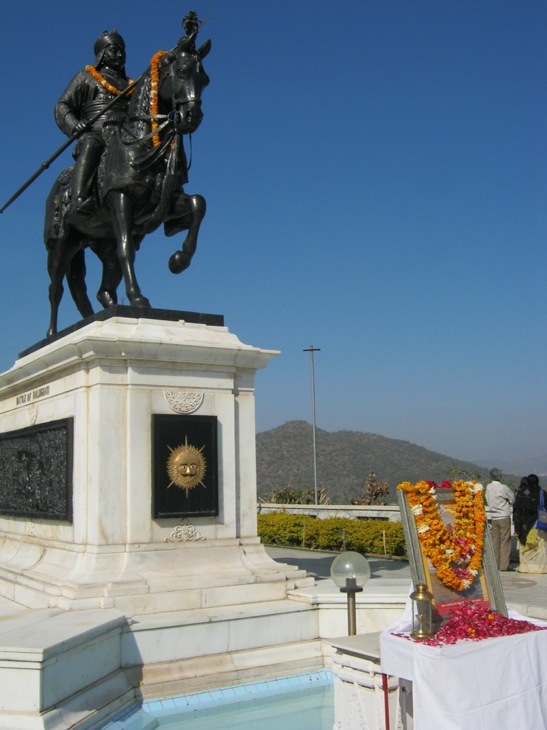Paminklas Udaipuro karaliui Maharan Pratap