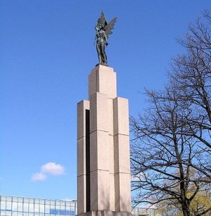 Kaunas. Laisvės statula vikipedija.org