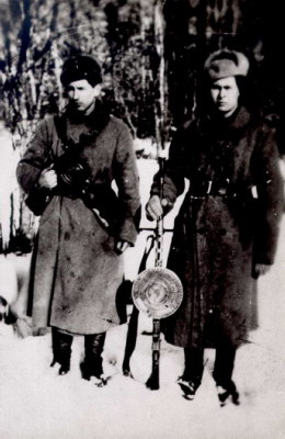 Povilas Kaminskas-Svyruoklis (kairėje) ir Povilas Švilpa