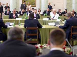 D. Grybauskaitė dalyvavo Višegrado bei Bulgarijos ir Rumunijos Prezidentų susitikime | lrp.lt, R.Dačkaus nuotr.