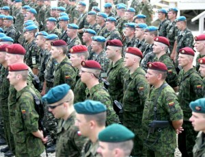 Lietuvos, Lenkijos ir Ukrainos kariai dalyvauja bendroje oepracijoje Kosove | KAM archyvo nuotr.