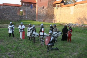 Kryžiuočių kariai Medininkų pilyje