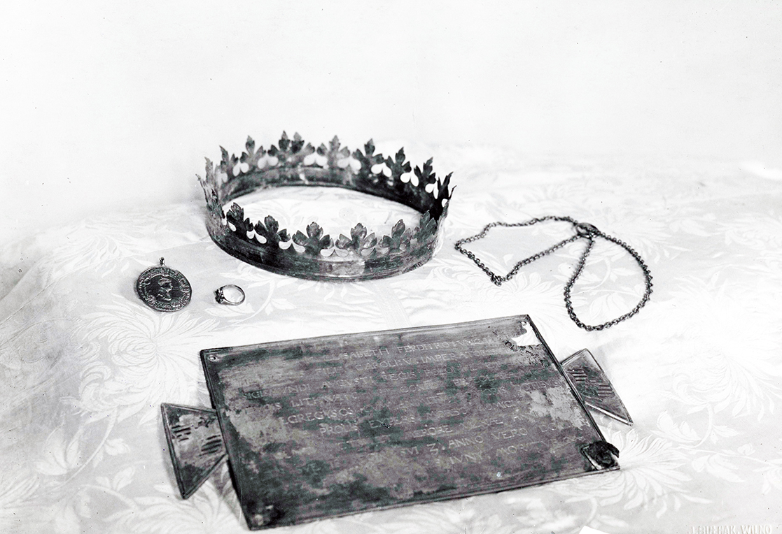 6 pav. Elžbietos Habsburgaitės insignijos, 1932 m. sausio 12 d. Nuotr. iš LVIA f. 1135-3-308(15)