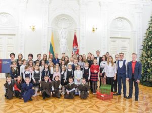 Svečiuose pas Prezidentę – užsienyje gyvenantys lietuvių vaikai | lrp.lt, R. Dačkaus nuotr.