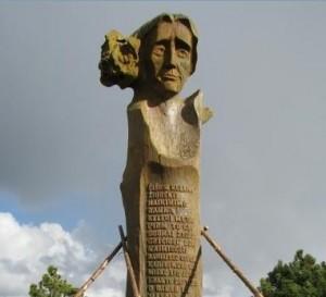 L.Rezos skulptura, Neringos sav. nuotr. L.Rezos skulptura, Neringos sav. nuotr.