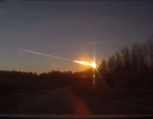 Meteorito kritimas Čeliabinske |  YouTube.com nuotr.