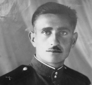 Būsimasis paminklosaugininkas Jonas Nemanis tarybinėje armijoje 1953 m. | asmeninė nuotr.