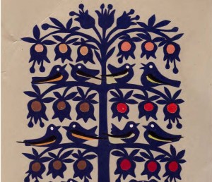 Pasaulio medis | J. Daniliauskienės spalvoto popieriaus karpinys, 2000.