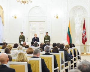 Prezidentė įteikė valstybės apdovanojimus už nuopelnus Lietuvai | lrp.lt, R. Dačkaus nuotr.