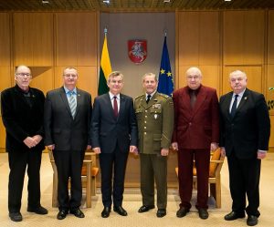 Nepriklausomybės gynėjai: esame pasiruošę ginti Lietuvą | lrs.lt, O. Posaškovos nuotr.