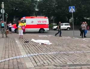 Žudynės Turku mieste Suomijoje | Youtube.com stop kadras