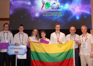 Lietuvos mokiniai Tailande astr.olimpiadoje_smm.lt