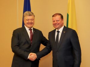 Ukrainos prezidentas Petro Porošenka ir Lietuvos premjeras Saulius Skvernelis | lrv.lt nuotr.