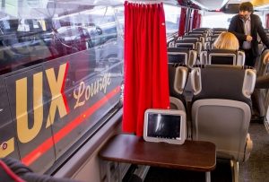 Nardymo kostiumas, vestuvinis žiedas ar net dantų protezai – ką keleiviai užmiršta autobusuose? | Tarptautinių maršrutų operatoriaus „Lux Express“ nuotr.