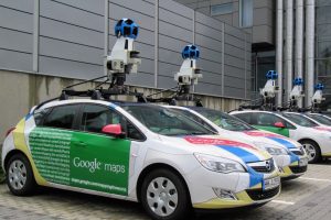 „Google Maps“ „Street View“ automobiliai | įmonės nuotr.