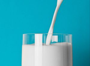 Valdininkų siūlyme vaikams privalomai išgerti stiklinę pieno daugiau pavojų nei naudos | Lietuvos sveikuolių sąjungos nuotr.