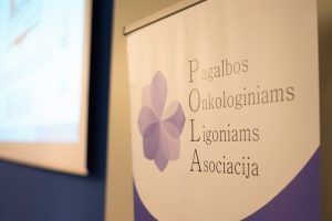 Pagalbos onkologiniams ligoniams asociacijos nariai klaus politikų, kada bus galima nebeduoti kyšių sveikatos sistemoje | POLA nuotr.