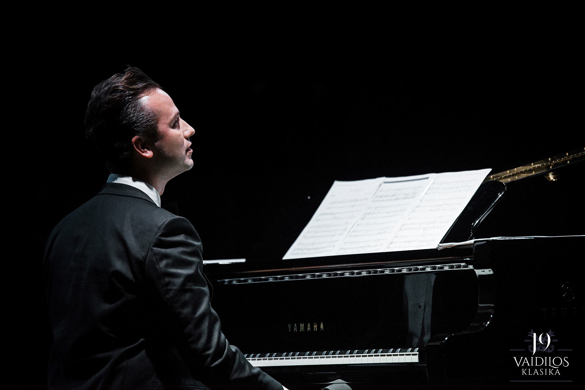  Pianistas Darius Mažintas: „Būdami praeities sergėtojais ir nedalyvaudami dabartyje, mes prarandame ateitį.“ | A. Žukovo nuotr.
