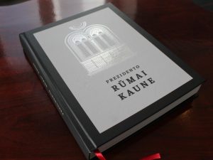 Pirmojo Prezidento ir Prezidento institucijos 100-mečiui – solidi knyga „Prezidento rūmai Kaune“ | istorineprezidentura.lt nuotr.