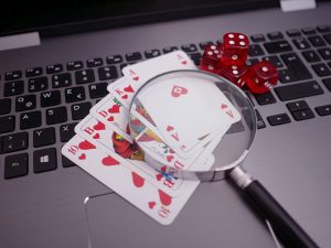 Azartiniai lošimai kompiuteriu | Pixabay.com nuotr.