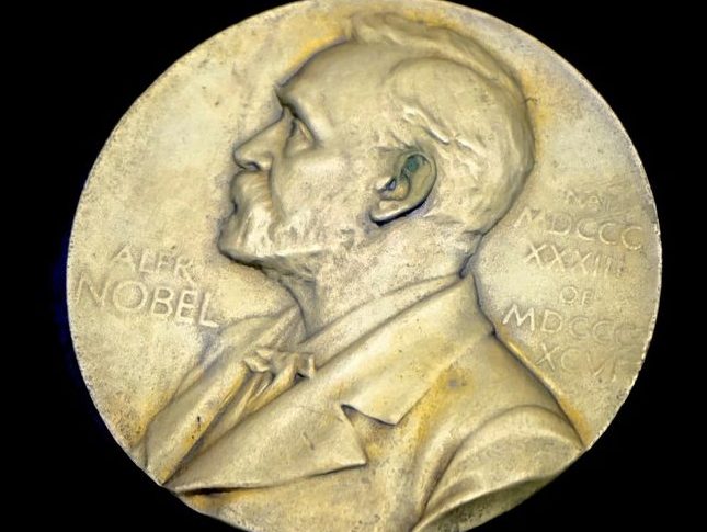 Den norske forfatteren J. Fosė mottok Nobelprisen i litteratur for sin originalitet
