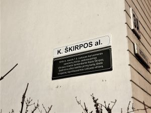 Vilniaus alėjai trumpam vėl gražintas buvęs Kazio Škirpos vardas | Alkas.lt nuotr.