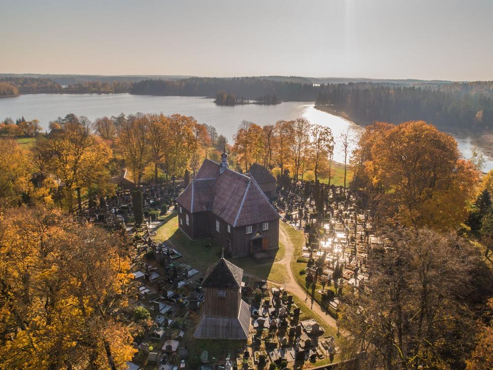 Žemaitija keliautojus pasitinka įspūdingų lankytinų vietų pilnu istoriniu-religiniu keliu (nuotraukos)