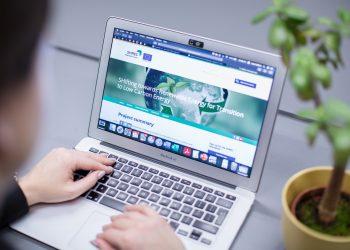 Kada atsinaujinanti energija visam laikui pakeis iškastinį kurą?