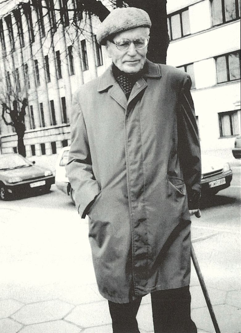 Liudas Dambrauskas 1990 m. | L. Dambrausko knygos „Išeinančiojo mintys: dienoraščiai“, Vilnius: Gairės, 2005 m. nuotr.