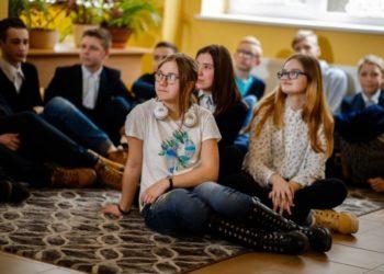 Bendravimas su tėvais – raktas saugiam vaikų susigrąžinimui į mokyklas