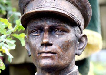 Pašventintas Antanui Kraujeliui-Siaubūnui skirtas paminklas (nuotraukos)