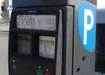 Klaipėda pasitinka didesniais mokesčiais už automobilių statymą