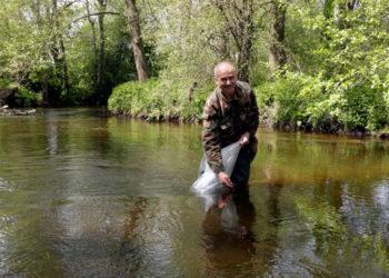 Už nuopelnus išsaugant žuvų išteklius Juozo Virbicko apdovanojimą pelnė Jonas Pašukonis