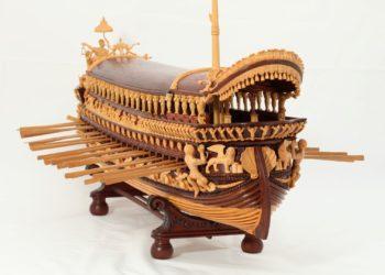 Mažosios laivų istorijos pasakoja ir apie javų lenktynes ir apie skaudžius jūrininkų likimus