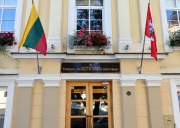 Pradedama kurti vieno langelio būdu veiksianti suaugusiųjų švietimo platforma