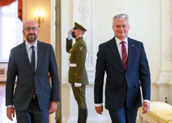 G. Nausėda susitikime su EVT vadovu pripažino, kad Lietuva ne viską padarė, kad šalies sienos būtų saugesnės