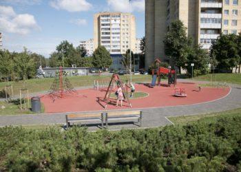 Atnaujintas laisvės kovotojo Juozo Lukšos-Daumanto vardo skveras Žirmūnuose