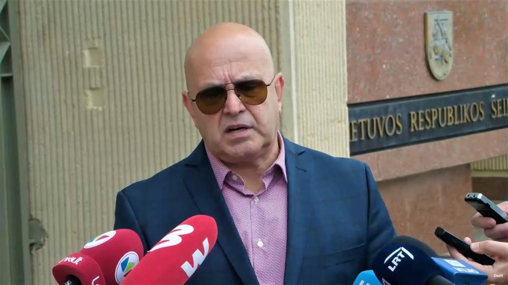 Šeimų sąjūdžio atstovai susitiko su Seimo pirmininke