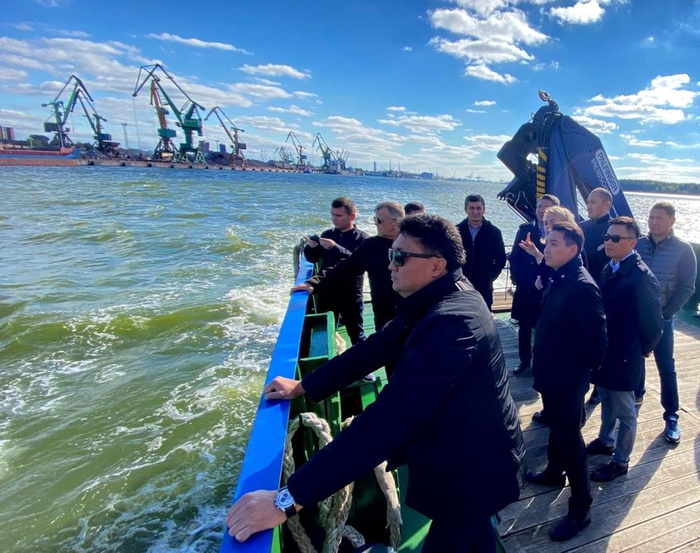 Klaipėdos uoste – svečiai iš Kazachstano ir Uzbekistano