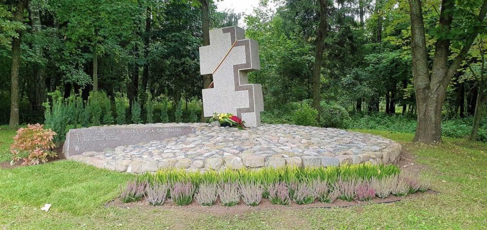 Paminklas Juozui Lukšai-Daumantui, Pabartupio kaime | facebook.com, V. Vitkausko nuotr.