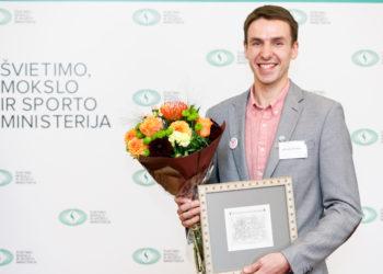 Meilės Lukšienės apdovanojimas skirtas mokytojui A. Jonušui
