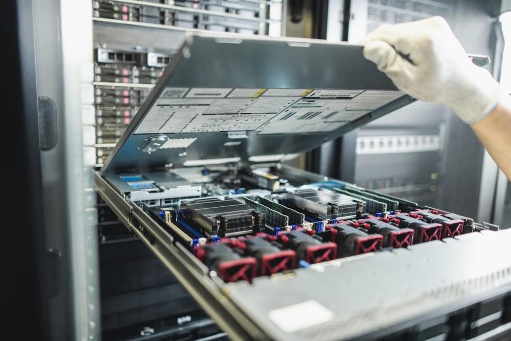 Naujas kibernetinio sukčiavimo būdas Lietuvoje gali apgauti net budriausius