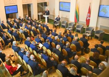 Prezidentas: sėkmės matas – tolygus augimas