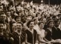 VI Pasaulinio jaunimo ir studentų festivalio metu, Maskva, 1957 m. Iš dešinės sėdi Regina Tamošaitienė, Pranas Tamošaitis | Šeimos nuotr.