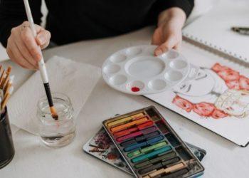 Lietuva didžiuojasi garsiais knygų iliustratoriais