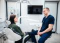 Odontologijos klinika Vilniuje: kaip išsirinkti geriausią?
