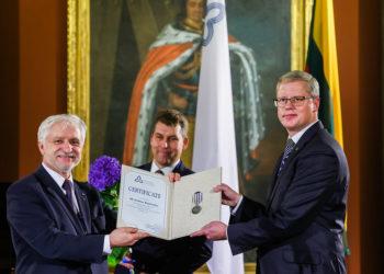 Įteikti Baltijos Asamblėjos apdovanojimai už literatūros, meno ir mokslo pasiekimus