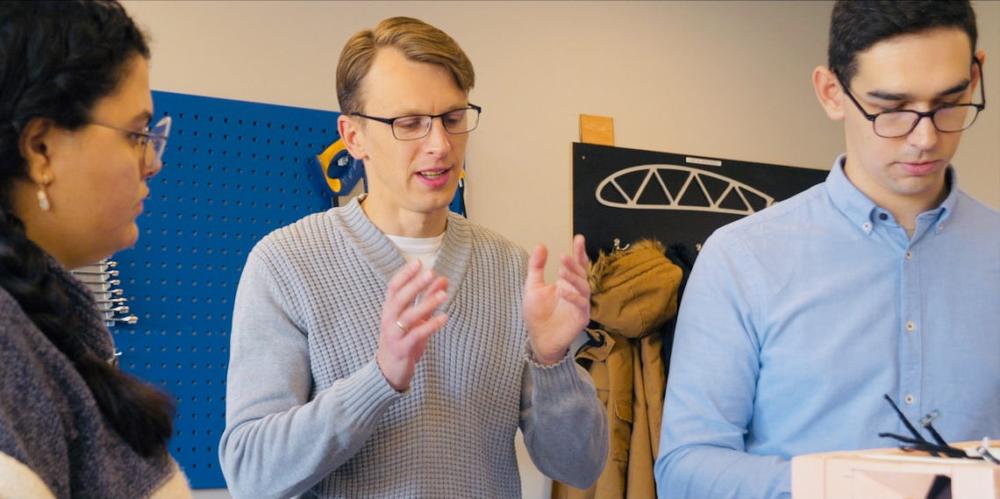 Aviacijos instituto studentai dirba prie technologijos, kuri ateityje bus panaudota kosmose