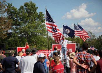 P. Žumbakis. Mama bears revoliucija