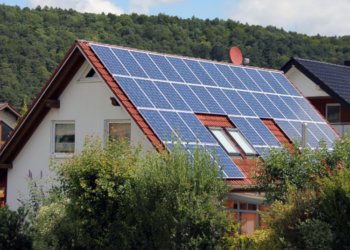 Beveik 7 tūkst. gyventojų naudos švarią elektros energiją